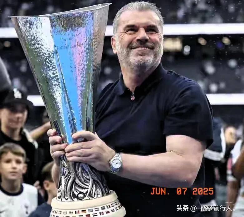 一夜七大官宣！欧洲足坛风云突变，热刺换帅，意甲西甲有新动态